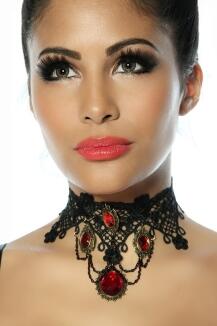 Gothic-Collier Halsband mit roten Steinen